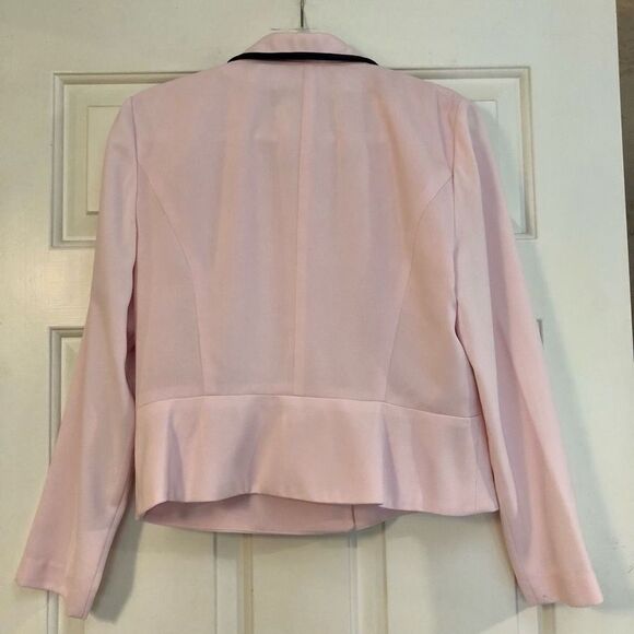 Plaza South Petite Women’s Barbie Pink Blazer Black Outline 10P - Picture 2 of 9